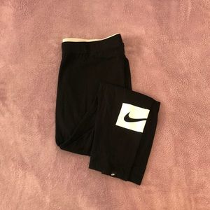 NIKE Leggings